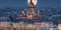 Куда сходить большой компанией в Санкт-Петербурге?
