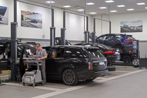 5 причин обратиться в сервисный центр Range Rover «ЛР Эксперт»
